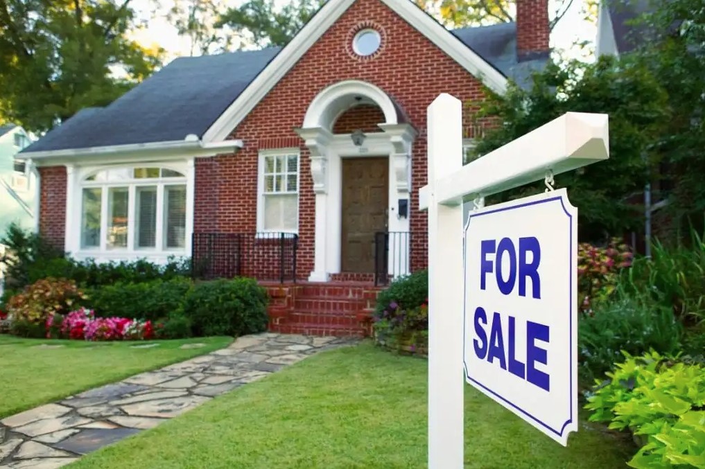 6 reasons why now is the right time to sell your home - Loralee Wood | Las Vegas Real Estate